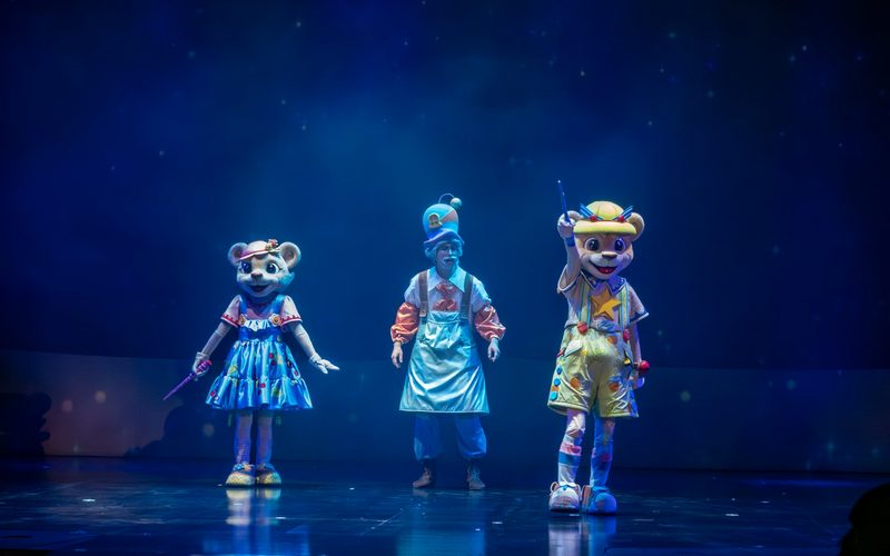 Family-friendly stage show performance