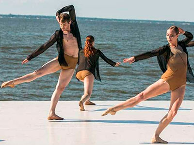 Jobs for Solo Dancers and Dance Duos